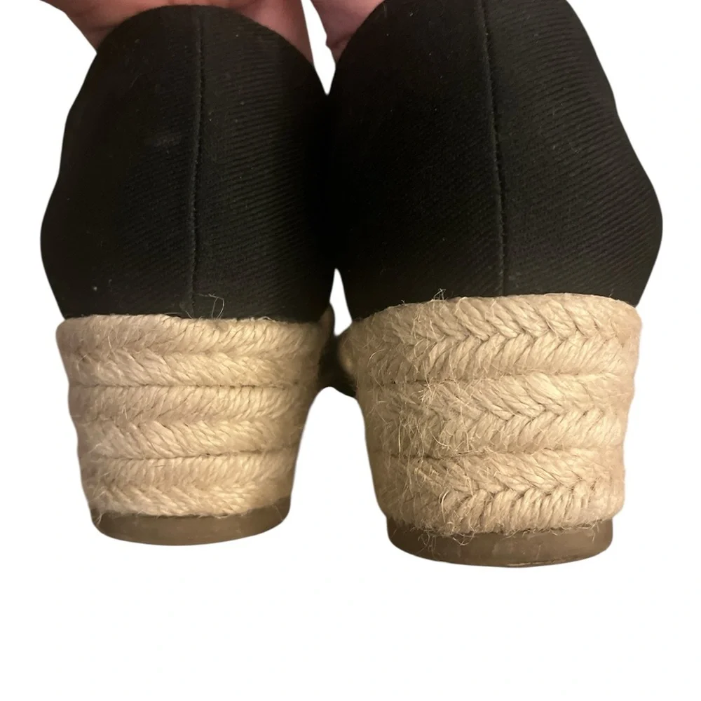 Life Stride Black and Tan Wedge Sandals Keaton espadrille size 8.